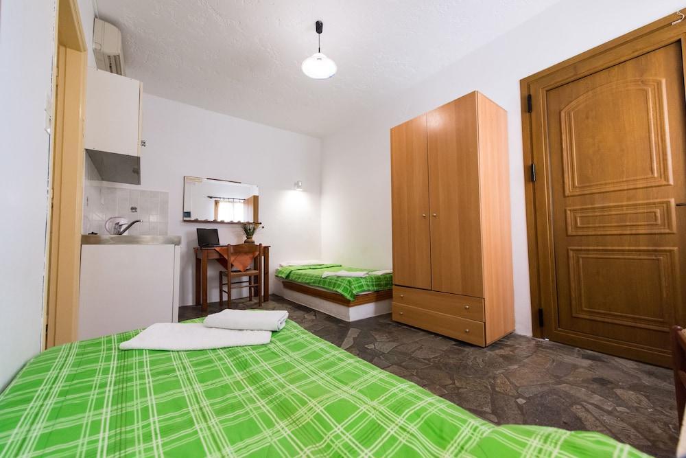 Bellino Apartments "Adults Only" Limenas Chersonisou Exterior foto