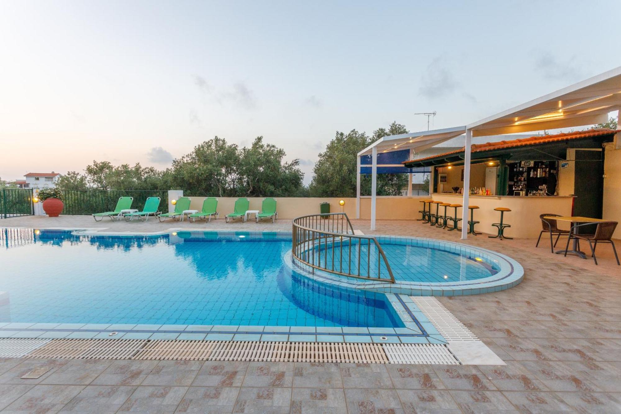 Bellino Apartments "Adults Only" Limenas Chersonisou Exterior foto