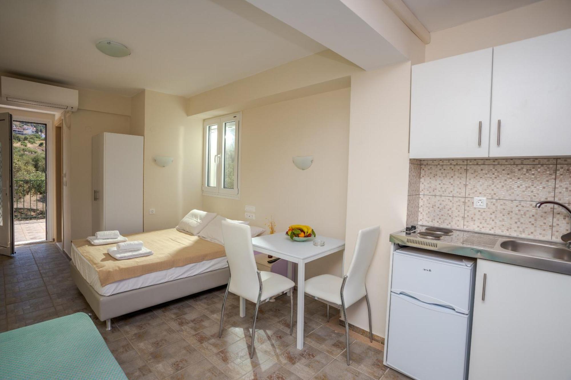 Bellino Apartments "Adults Only" Limenas Chersonisou Exterior foto