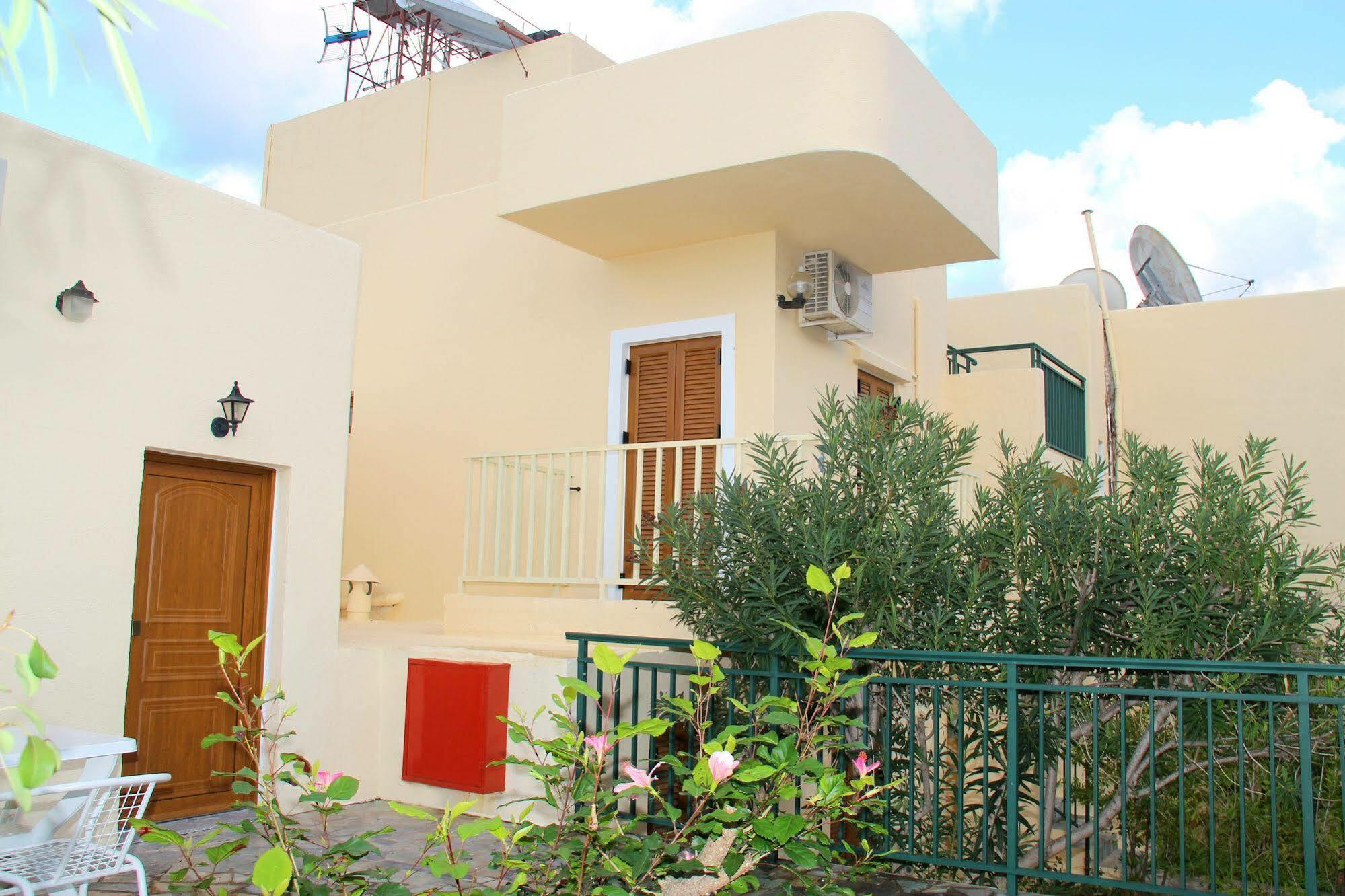Bellino Apartments "Adults Only" Limenas Chersonisou Exterior foto